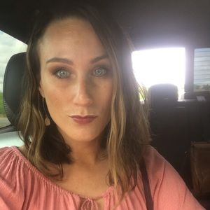 Meet your Posher, Krystal